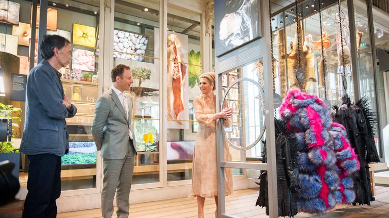 Rembrandt with Queen