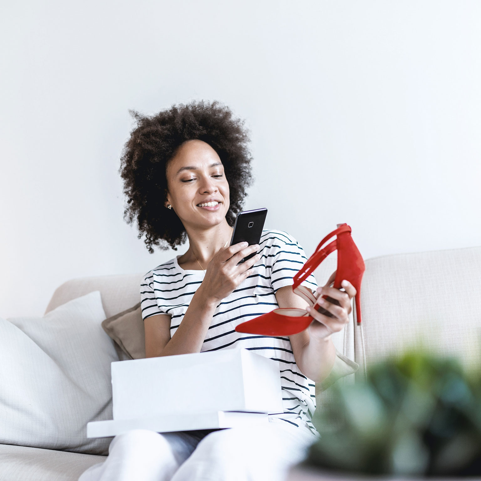 Six vectors of success in online fashion