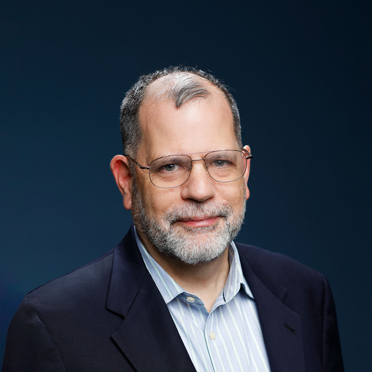 Tyler Cowen headshot