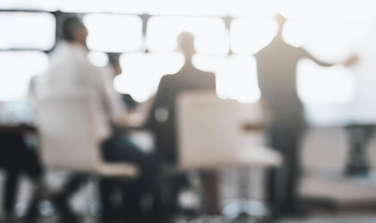 Leading operating model modernization: What do transformation leaders say?