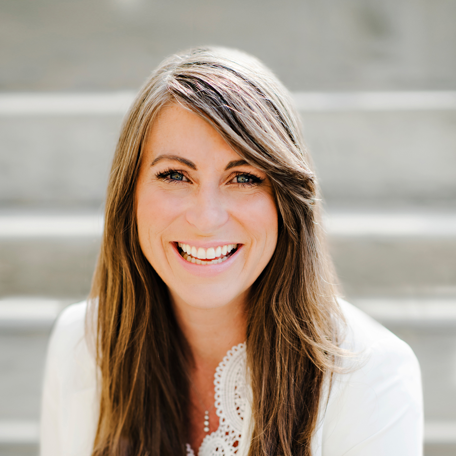 Headshot of Jennifer Moss