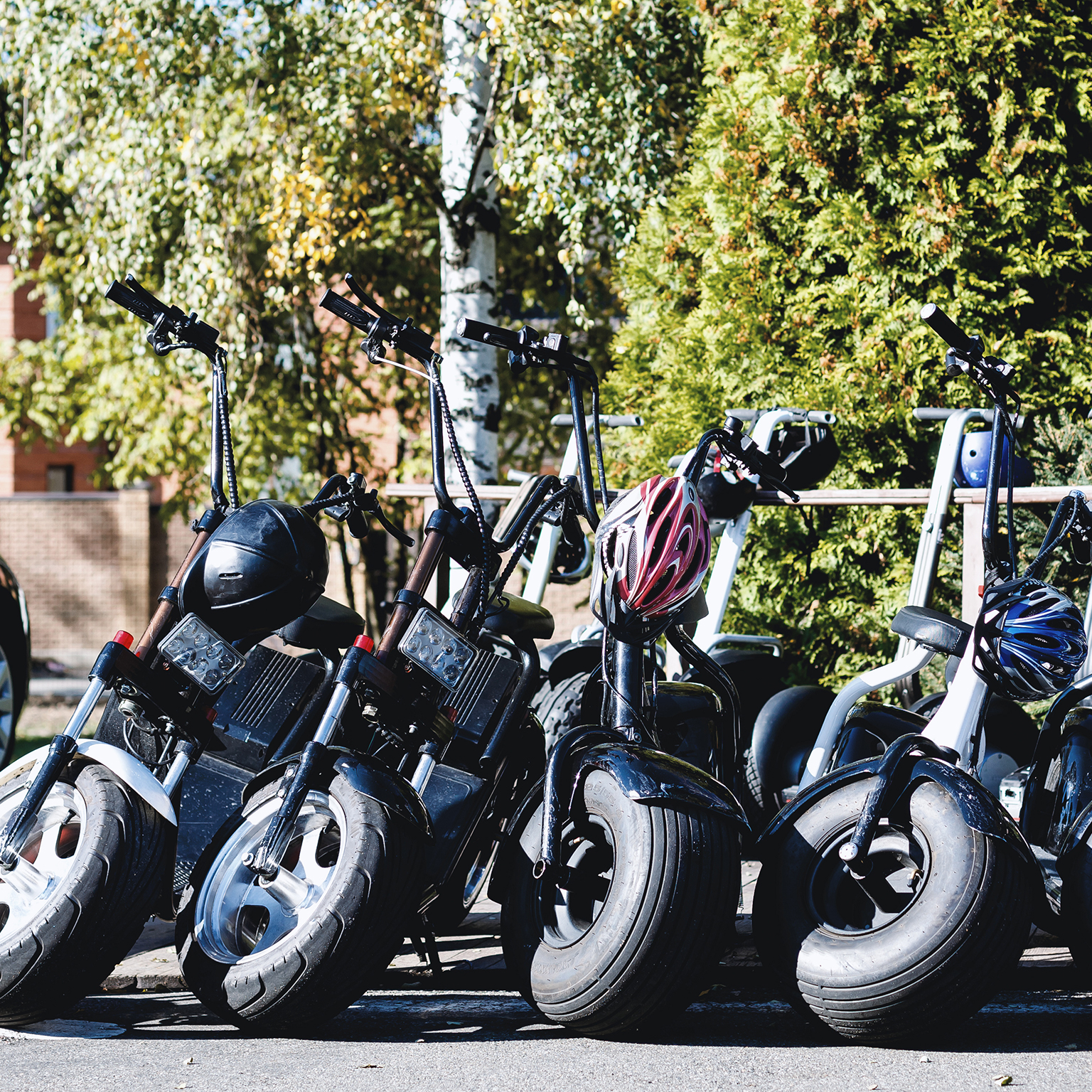 Global emergence of electrified small-format mobility