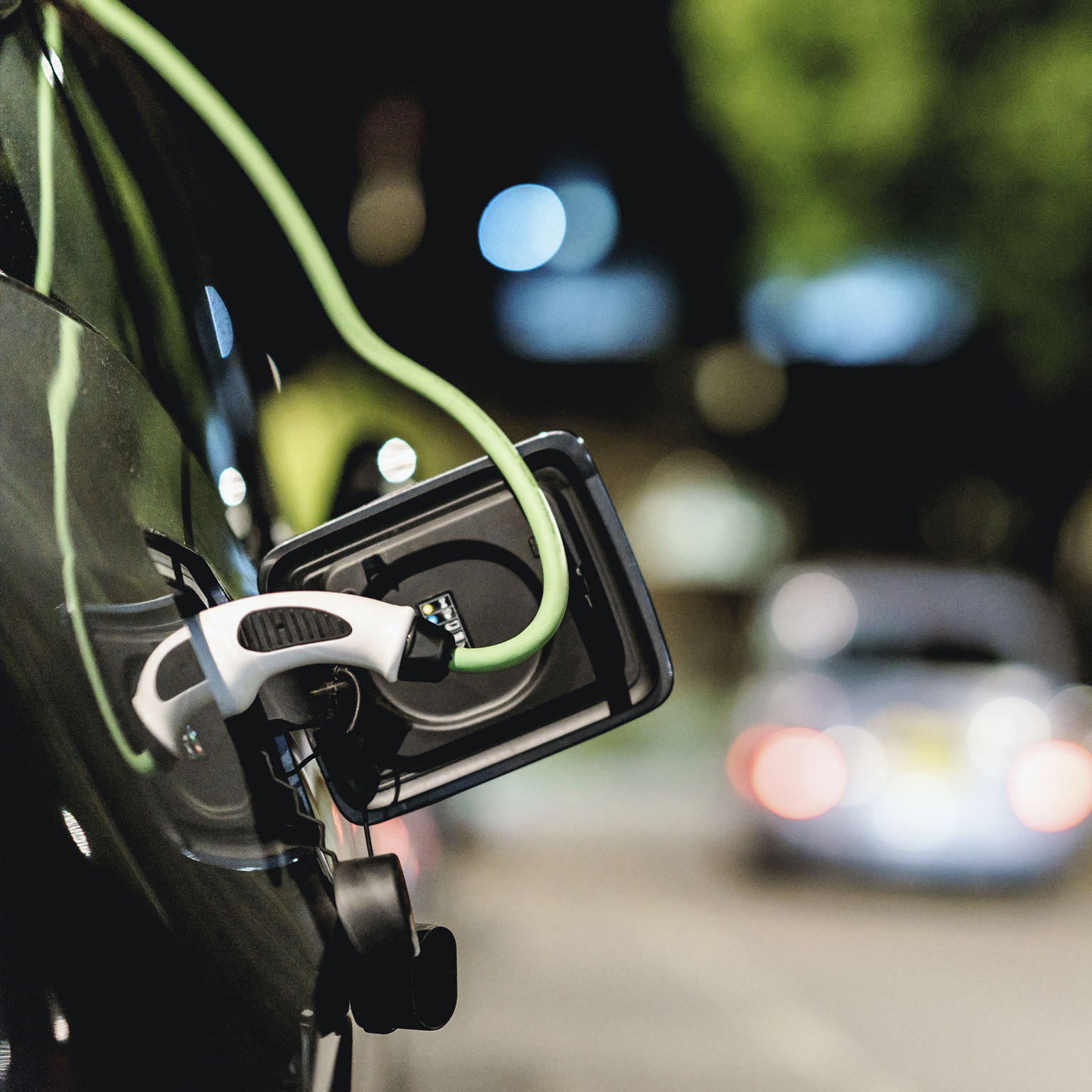 Leaving the niche: Seven steps for a successful go-to-market model for electric vehicles