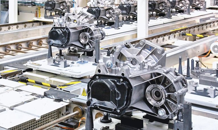 Energizing industrial manufacturing through active performance management