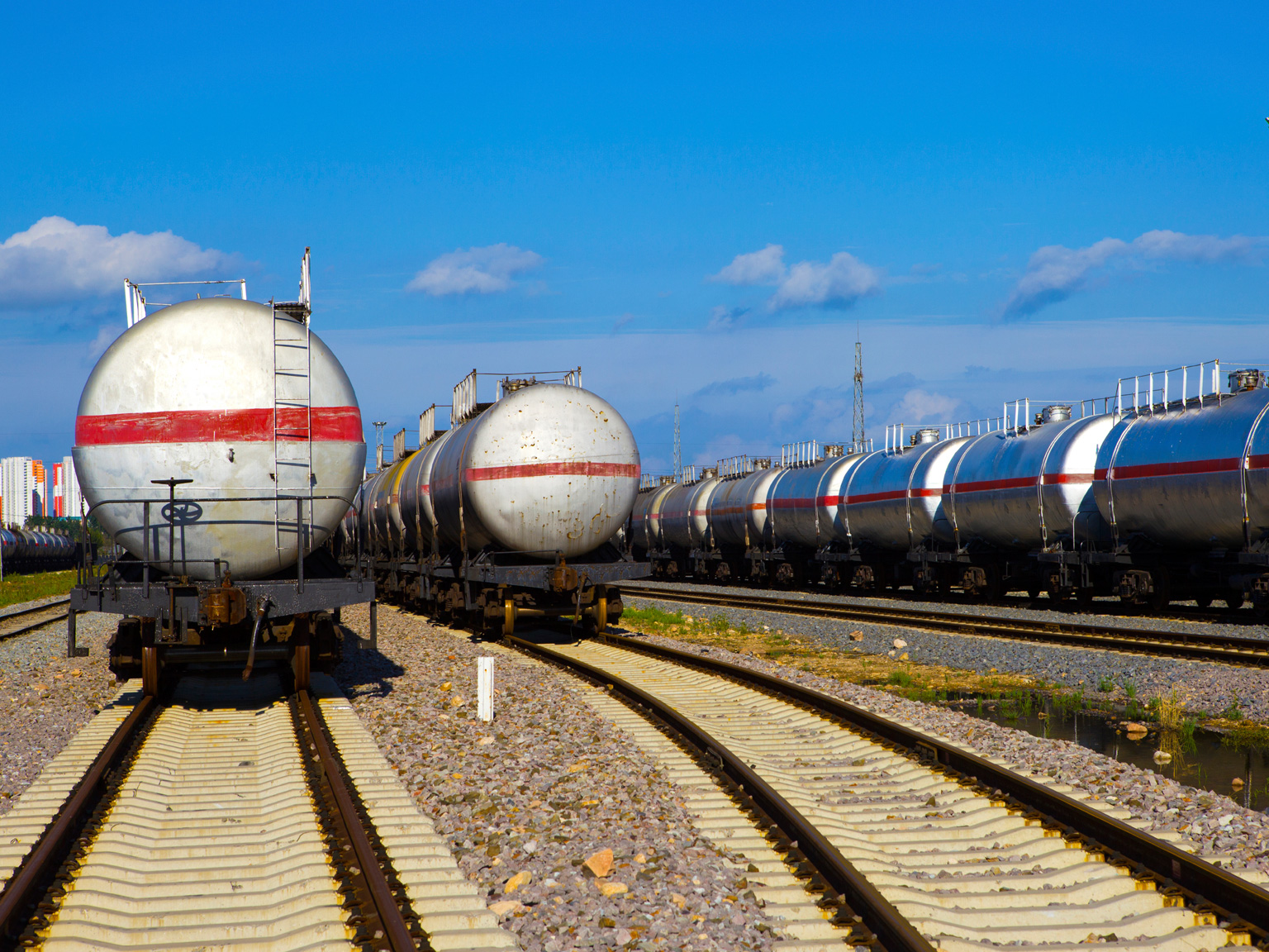 modular approach to petroleum projects