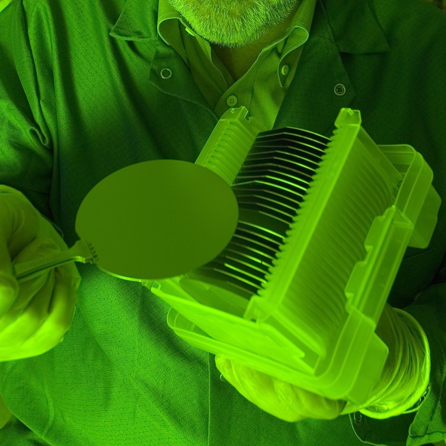 From_hardware_to_software_1536x1536_300_Standard