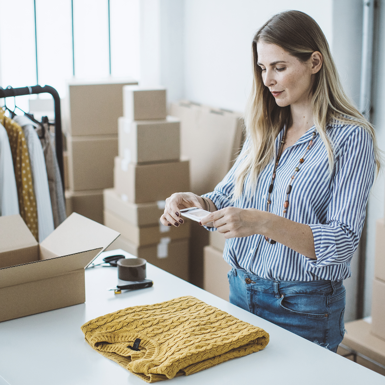 C2C e-commerce: Could a new business model sell more old goods?