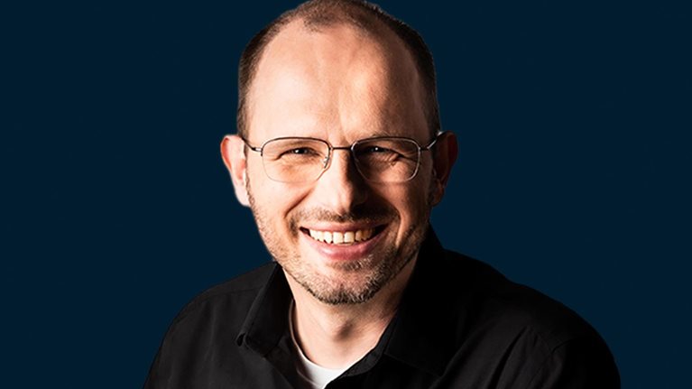 Thomas Dohmke headshot