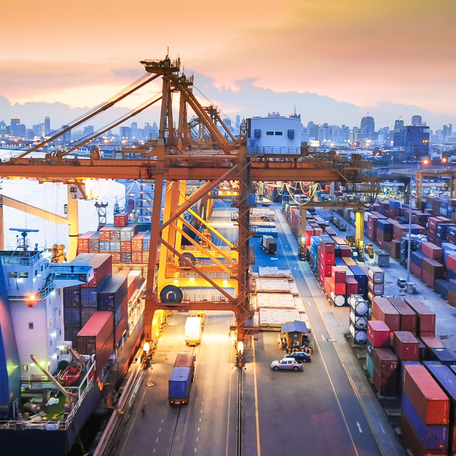 Container shipping_1536x1536_400_Offset_Standard